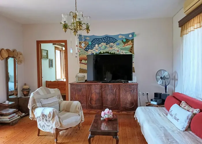 House Paliouri